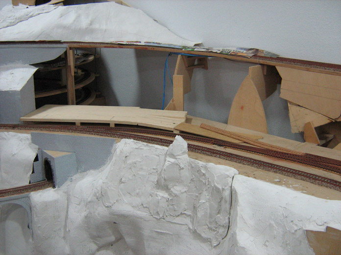 Zona estación serrería en maqueta de trenes